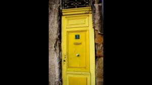 Кто играл в это?Red door-Yellow door-any other color door