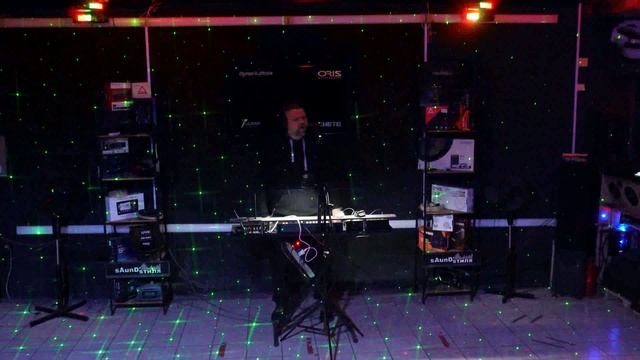 Караоке на песню:"Группа крови\2" -Ленинград смотреть онлайн