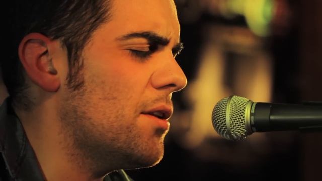 Alex Escribano - La Ultima Cancion De Amor (Acustico)
