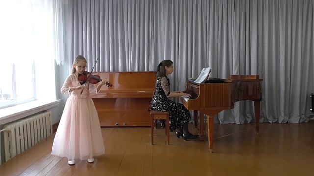 Э. Дженкинсон, Танец, a moll, исп. Гурьева Серафима смотреть онлайн