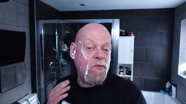 Mr G Shave No 166 A SCARY SHAVE | Rolls Razor & Wickham Soap Co Irish Fern