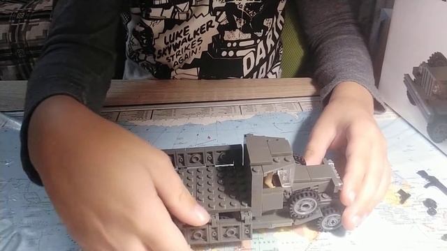 газ ААА из лего от компании Брик батл смотреть онлайн