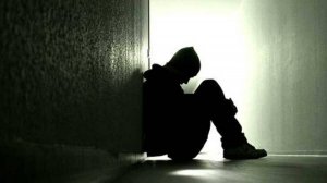 Зависимый, общество и специалисты