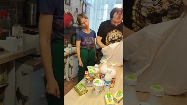 Мы купили уцененный товар на 1000 рублей - распаковка.