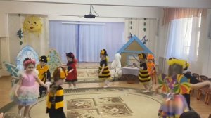 Группа «Жар птица» МАДОУ № 9 представила сказку «Заюшкина избушка»