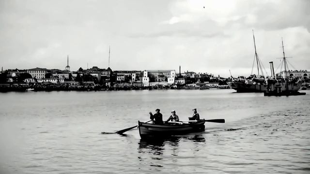 Вид с корабельной стороны#нейроистория #история #1900 #царскаяроссия #оживлениефото #ретро #нейросту