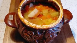 Рагу овощное с кольраби в горшочках