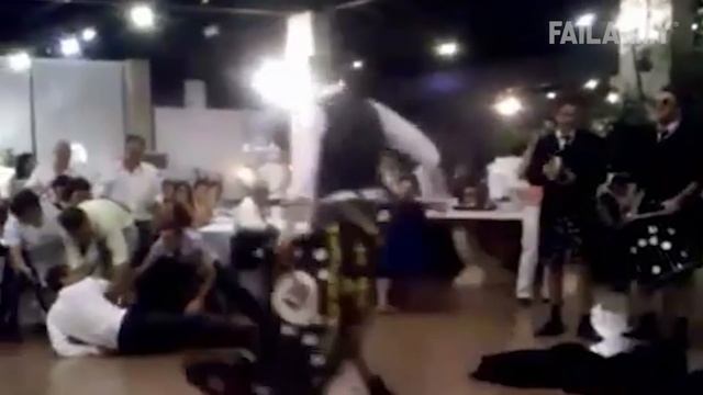 FailArmy (перезалив с youtube).  54 TERRIBLE DANCERS