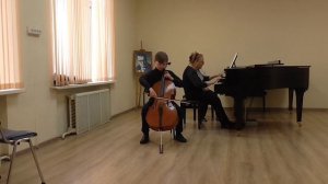 А. Арутюнян - Экспромт исп. Михаил Корзников