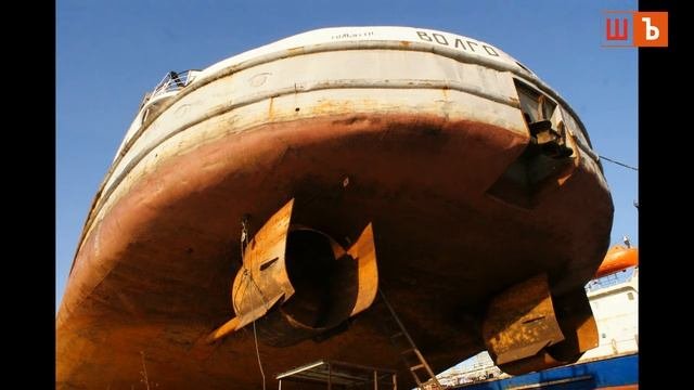 Показываю судоремонтный завод! Проникли с командой блогеров и сняли суда на слипе!