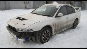 Замена топливных фильтров Mitsubishi Galant.