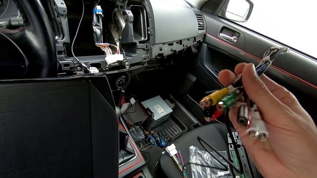 Установка магнитолы TS18 PRO на Лансер 10  Lancer 10 замена штатной магнитолы