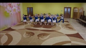 "Бескозырка белая". Хореографический коллектив "Радуга".