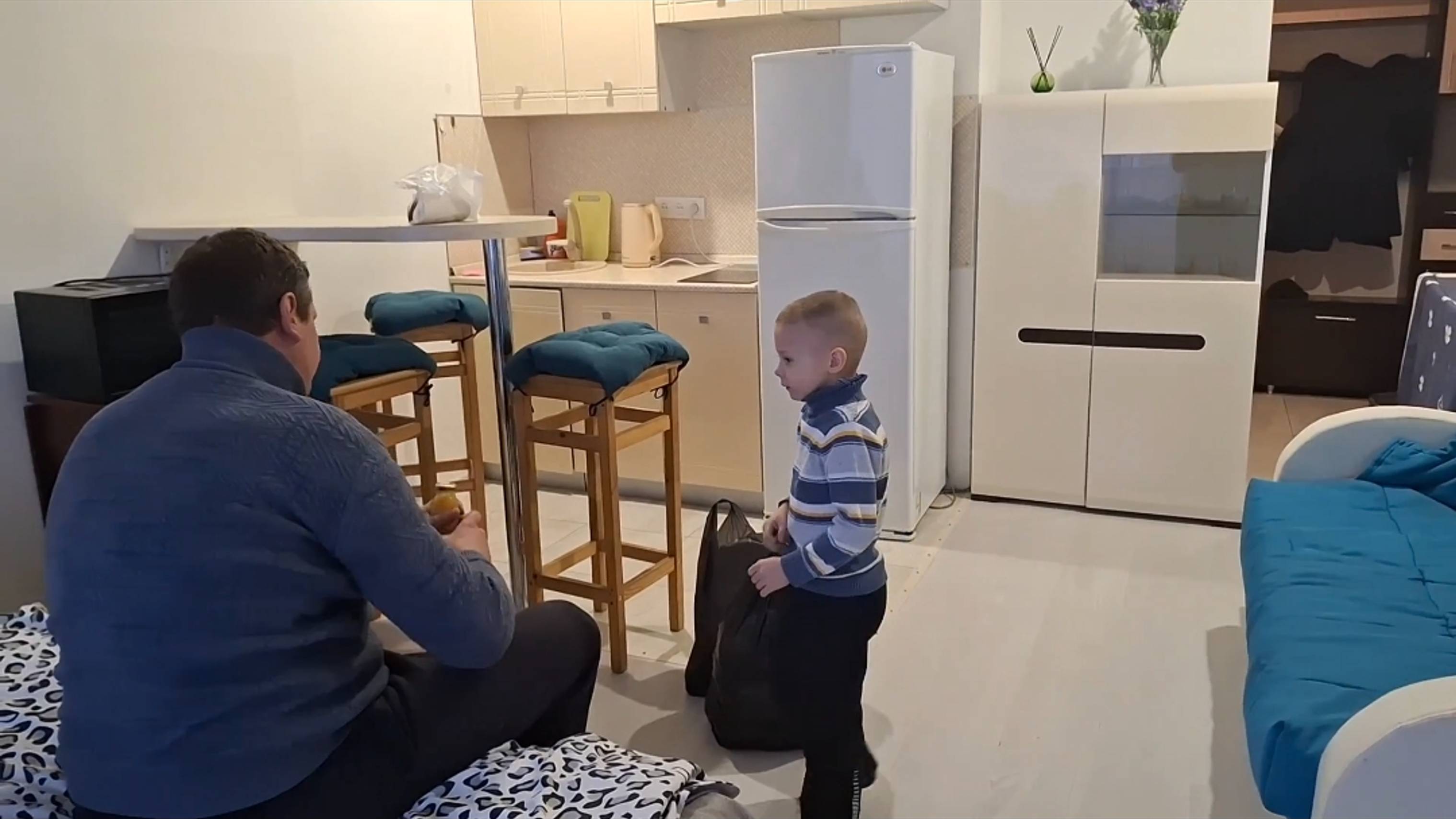 Пришлось снять КВАРТИРУ// Очень вкусный ужин смотреть онлайн