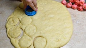 Простой рецепт! Кружка Молока, яйца и муку Можно делать хоть каждый день. Так просто и вкусно!