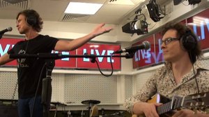 "Волга-речка" - поёт Прохор Шаляпин, гитара - Михаил Спичков