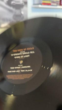 Распаковка винила Iron Maiden - The Book Of Souls (2015 Parlophone)