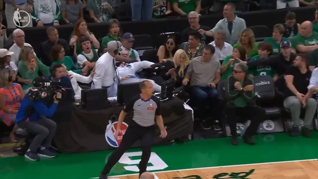 Kyrie Irving gets into it with Celtics fan after diving into crowd "f**k is wrong with you" смотреть онлайн