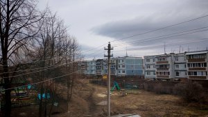 пасмурный апрель в деревне, деревенская жизнь, будни