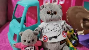 БАСИК УГНАЛ ФУРГОН С МОРОЖЕННЫМ / БАСИКИ ОБЪЕЛИСЬ МОРОЖЕННОГО ЛЕТОМ