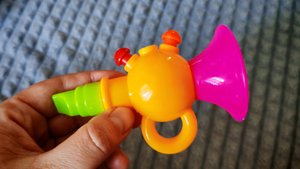 играем на дудочке для малышей