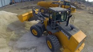 Фронтальный погрузчик John Deere WL56