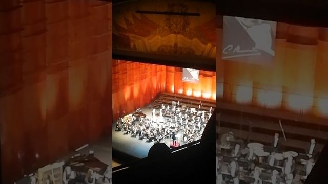 Сергей Рахманинов Симфония N2 e-moll, op. 27 Adagio (фрагмент), дирижер Филипп Селиванов смотреть онлайн