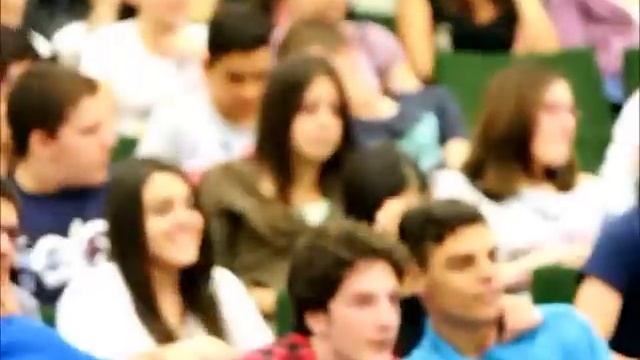 Battipaglia, Il progetto "eXpressioni" al Liceo Scientifico "E. Medi" - 9 maggio 2012 смотреть онлайн