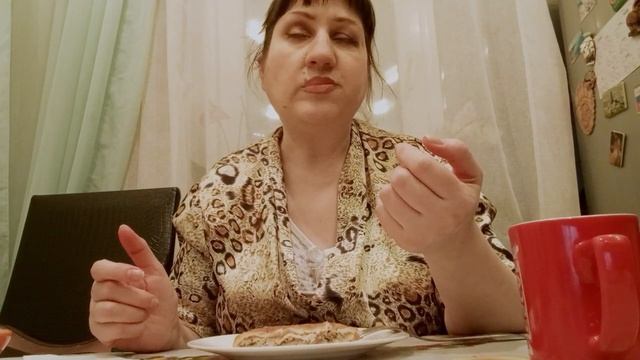 МУКБАНГ ВКУСНЫЙ ЧЕБУРЕК__ ЧТО БУДЕТ 5 ФЕВРАЛЯ В МАГНИТЕ__ БОЛТАЛКА