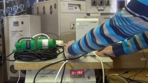 Работа насоса с инверторным стабилизатором напряжения