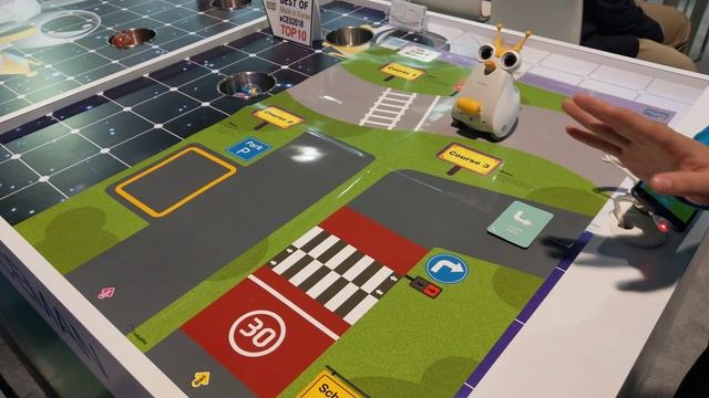 SK Telecom's Smart Robot Albert - Preschool Educational Coding Robot, CES 2018 [4K Video]