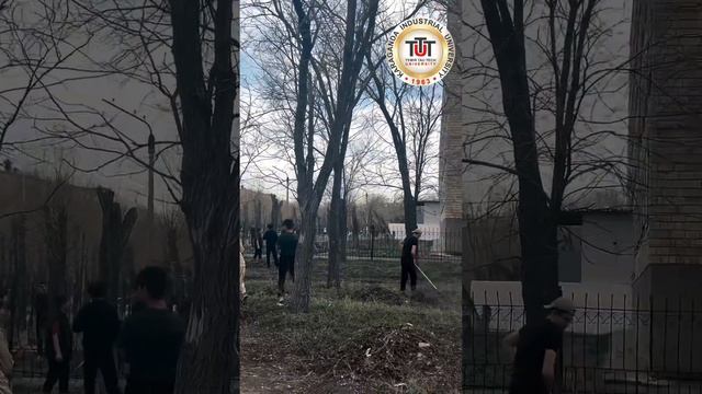 “Таза Қазақстан” экологиялық акциясы аясында ҚарИУ студенттері Таза бейсенбі жариялады смотреть онлайн