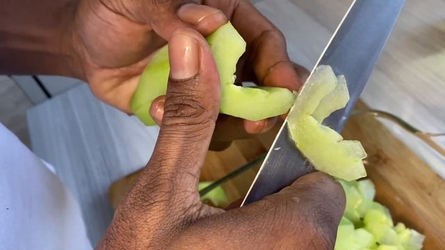 A Tasty Cucumber and Tuna Salad ❗️ смотреть онлайн