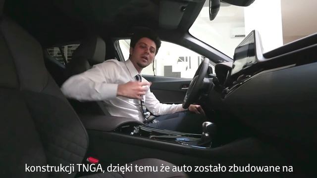 Crossover Toyota C-HR - sprawdź co skrywa wnętrze tego modelu?