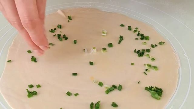 Рецепт вкусных лепешек с зеленью. От таких лепешек будут в восторге все