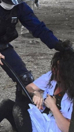 ЕВРОполиДЗаи любители потягать наСральных юдиных за ВОЛОСААА