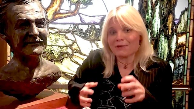 Erika Larsen смотреть онлайн