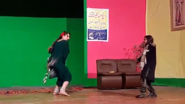 Sexy Gulnaz ek tara bolay kamaaaal dance смотреть онлайн