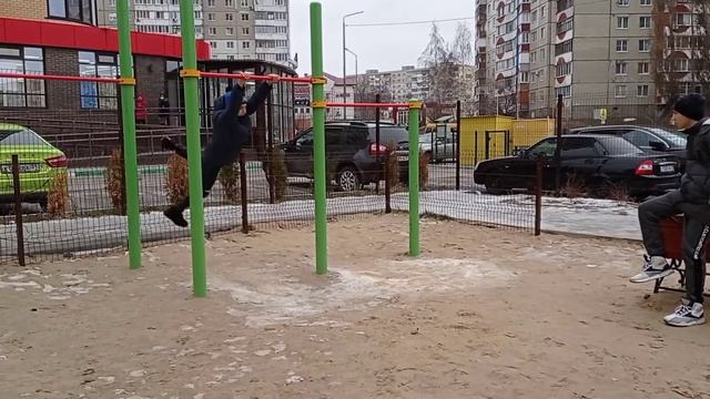 ПРОГРЕСС В ВОРКАУТЕ ЗА ПОЛ ГОДА ТРЕНИРОВОК смотреть онлайн