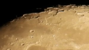 На обратной стороне Луну аппараты фиксируют странные звуки. Мистификация или сигналы цивилизаций