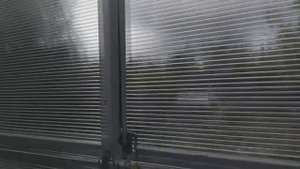 Распаковка и установка автоматического термопривода для теплиц