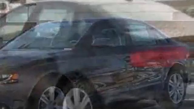 Audi A4 4dr Sdn CVT FrontTrak 2.0T Premium Sedan смотреть онлайн