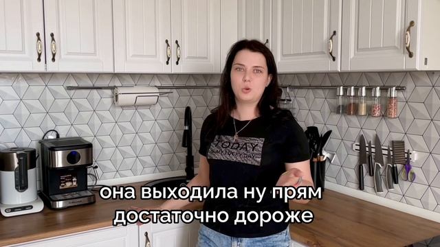 Отзыв о кухне Прованс от фабрики SV-Мебель. Корпус: Белый Egger. Фасады: Белый текстурный