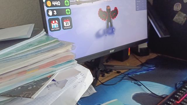 кто последний усьнёт победит