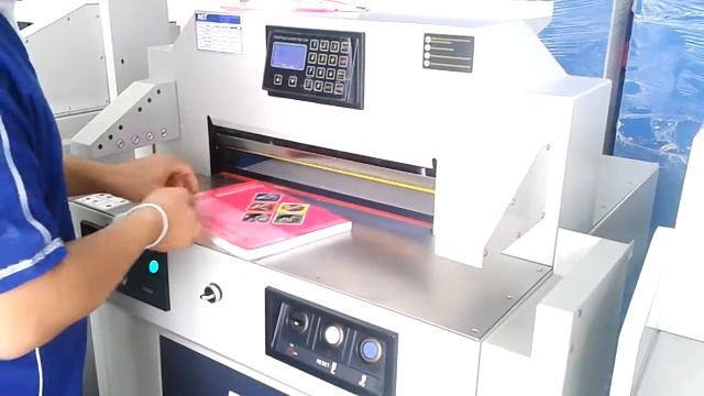 เครื่องตัดกระดาษไฟฟ้า MIT 520V3 смотреть онлайн