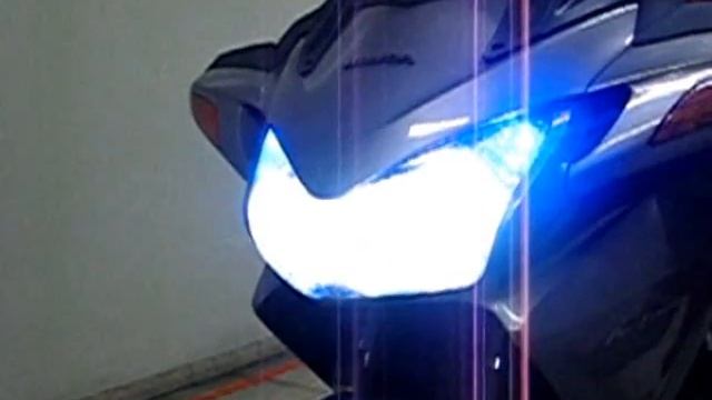 feux xenon.avi [http://my-pan-european.over-blog.com/]