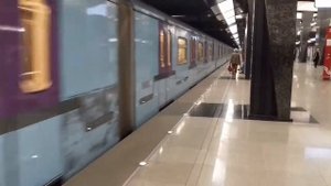 БЫВШИЙ "80 Лет в ритме столицы "!!! 81-760А/761А "Ока" на станции "Петровский парк" .
