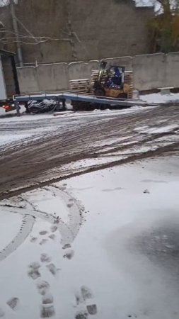 нелёгкая работа зимой