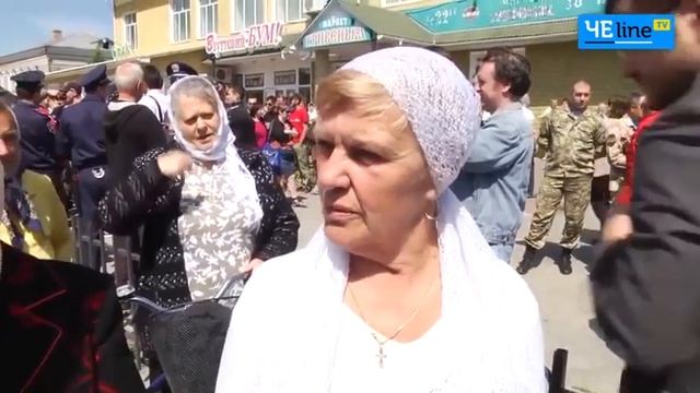 На Чернігівщині радикали та розкольники намагалися зірвати хресний хід вірян УПЦ