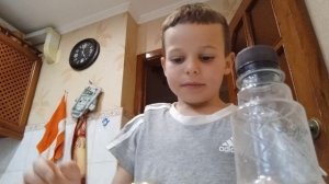 эксперимент с содой и уксусом и солью